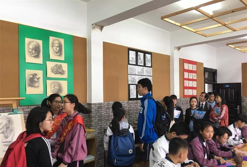 三中三澳門，探索與解析，三中三澳門，深度探索與解析