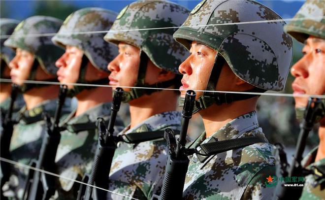 中國(guó)先進(jìn)軍事力量，展現(xiàn)新時(shí)代的國(guó)防實(shí)力，中國(guó)先進(jìn)軍事力量，展現(xiàn)新時(shí)代的國(guó)防風(fēng)采