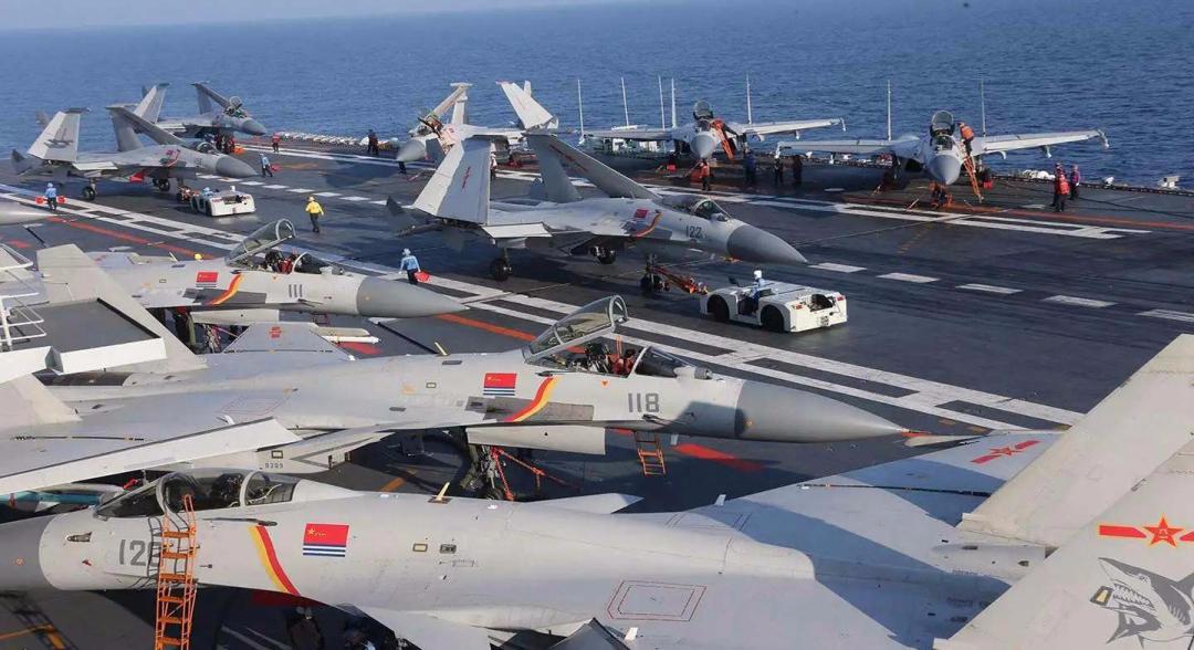 中國同時(shí)開建四艘航母，全球海軍建設(shè)的新里程碑，中國四艘航母同時(shí)開建，全球海軍建設(shè)邁入新紀(jì)元