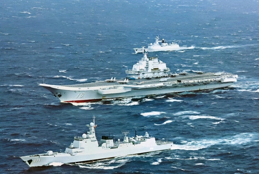 山東艦與伊麗莎白女王號，兩大戰(zhàn)艦的對比，山東艦與伊麗莎白女王號戰(zhàn)艦對比解析