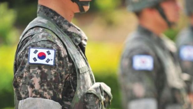 韓國服兵役是否可怕？探究真相與誤解，韓國服兵役真相探究，揭示事實與誤解的真相