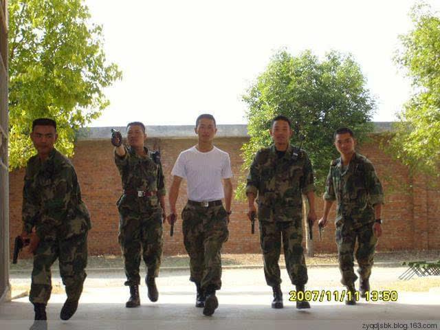 龍焱特種部隊大隊長，英勇無畏的領(lǐng)袖與傳奇戰(zhàn)士的典范，龍焱特種部隊大隊長，英勇無畏的領(lǐng)袖與戰(zhàn)士傳奇典范