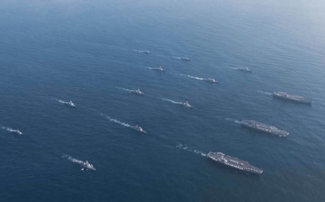 美軍艦穿越海峽，國際水域的航行自由與挑戰(zhàn)，美軍艦穿越海峽，航行自由與國際水域的挑戰(zhàn)