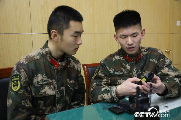 國防軍事頻道大家談，深度探討軍事話題，共筑國防強(qiáng)國夢(mèng)，國防軍事頻道深度探討，共筑國防強(qiáng)國夢(mèng)，軍事話題大家談