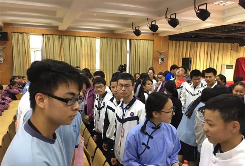 新澳門三中三6組免費公開——探索與解析，澳門三中三最新6組數(shù)據(jù)解析與探索，免費公開揭秘