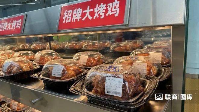 王中王493333中特馬特色，深度解析與探索，王中王彩票特色深度解析與探索，揭秘彩票背后的秘密