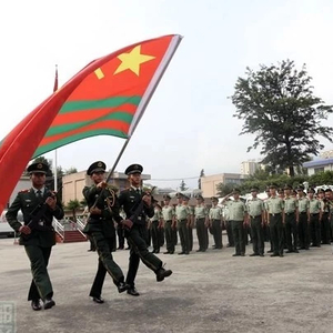 武警部隊(duì)軍旗，榮耀的象征與力量的體現(xiàn)，武警部隊(duì)軍旗，榮耀與力量的象征