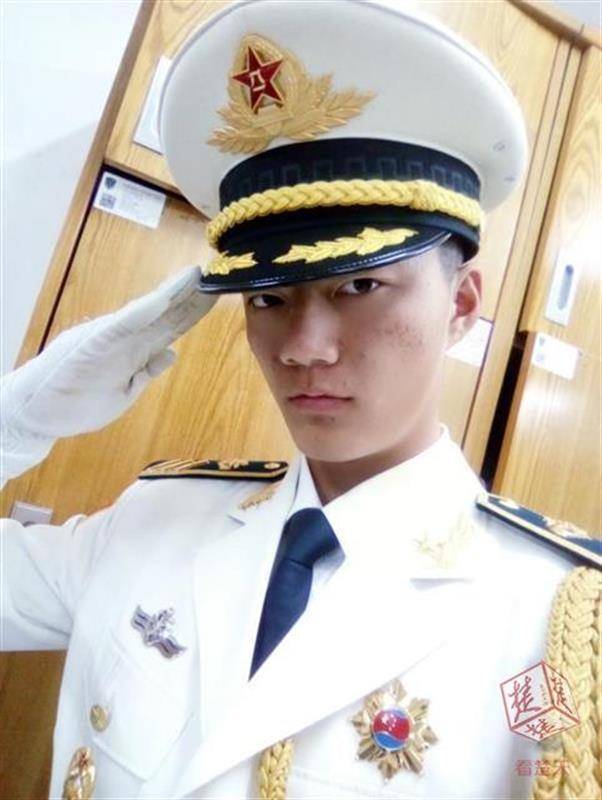 儀仗兵退伍后的后遺癥，關(guān)注與應(yīng)對(duì)，儀仗兵退伍后的后遺癥，關(guān)注與應(yīng)對(duì)策略