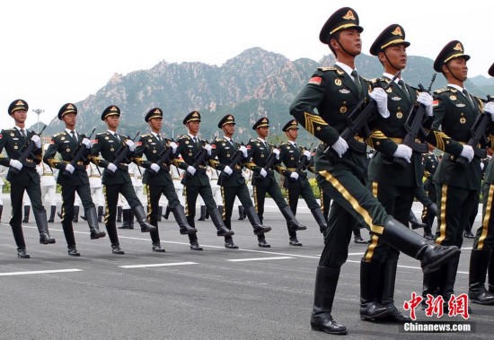 儀仗女兵劉東洋，堅(jiān)韌與榮耀的象征，儀仗女兵劉東洋，堅(jiān)韌精神與榮耀的象征