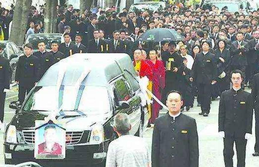 澳門天天六開彩開獎(jiǎng)結(jié)果，探索彩票背后的秘密與未來展望（關(guān)鍵詞，澳門彩票，開獎(jiǎng)結(jié)果，預(yù)測分析），澳門彩票開獎(jiǎng)結(jié)果揭秘，探索過去、預(yù)測未來（深度分析）