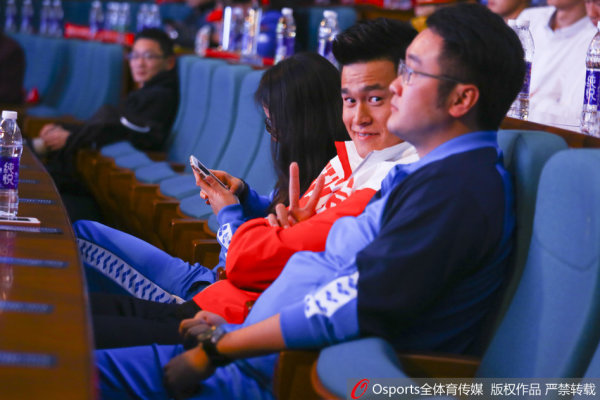 王中王一肖免費(fèi)期期中，深度解析與SEO優(yōu)化策略，王中王一肖免費(fèi)期期中深度解析與SEO優(yōu)化策略探討