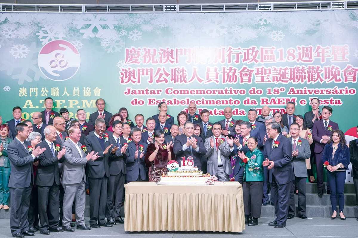 澳門掛牌正版掛牌，探索其背后的意義與價(jià)值，澳門正版掛牌背后的意義與價(jià)值探索