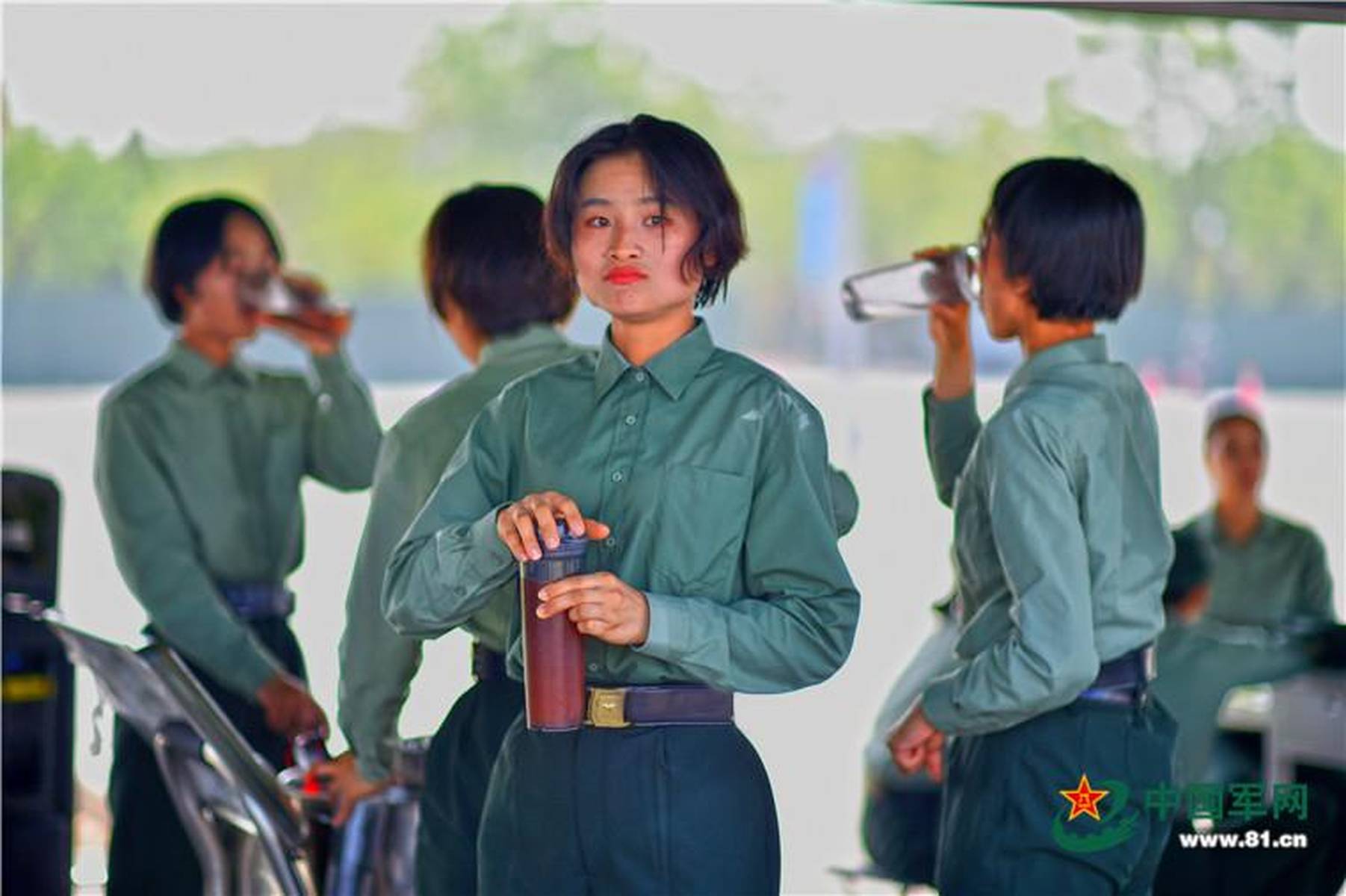 女兵的日常，揭秘女兵每天都干嘛，女兵的日常揭秘，女兵每日訓(xùn)練與生活概述