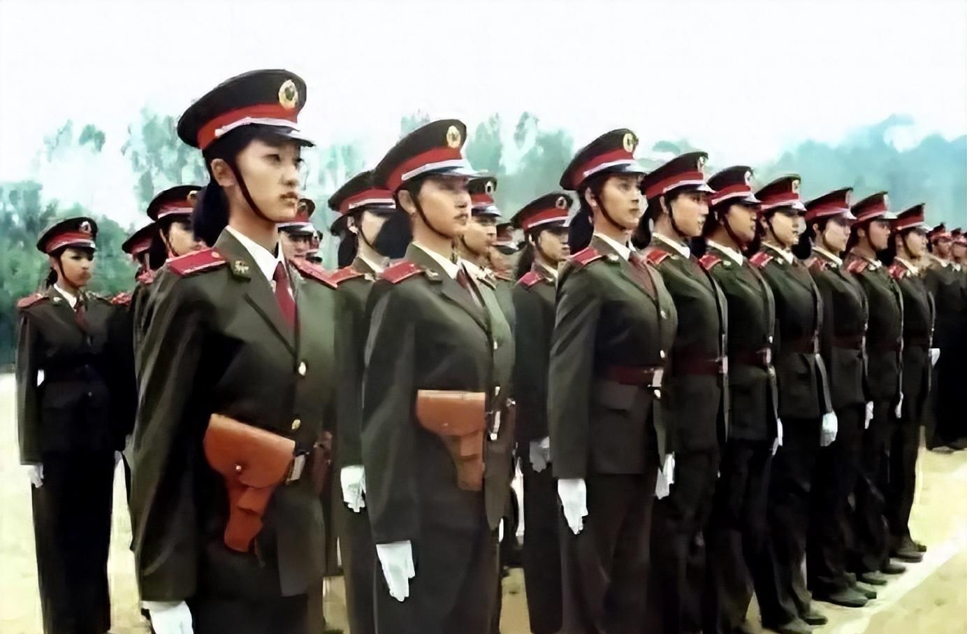 國慶節(jié)閱兵式，幾年一度的盛大儀式，國慶節(jié)閱兵式，盛況空前的年度盛典