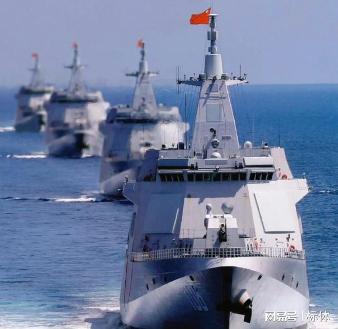 關(guān)于我國海軍新型驅(qū)逐艦，055型驅(qū)逐艦服役數(shù)量解析，我國海軍新型驅(qū)逐艦055型服役數(shù)量解析，實(shí)力展現(xiàn)與戰(zhàn)略布局