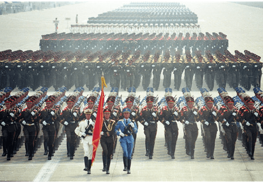 回顧歷史，銘記榮耀——2020國(guó)慶閱兵回放視頻，回顧歷史輝煌，銘記國(guó)家榮耀——2020國(guó)慶閱兵視頻回放