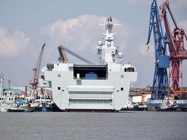 中國海軍075型兩棲攻擊艦尺寸參數(shù)詳解，中國海軍075型兩棲攻擊艦尺寸參數(shù)全面解析