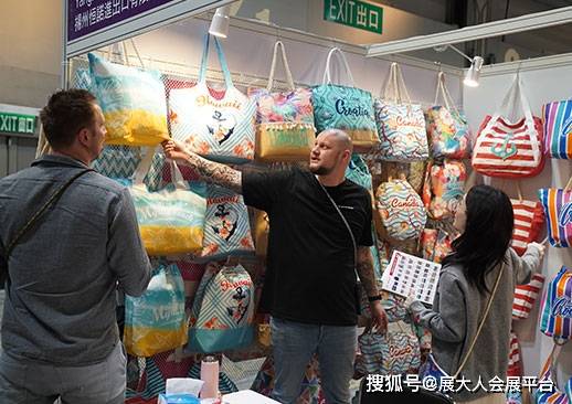 二四六香港資料期期準(zhǔn)亮點(diǎn)，深度解析與獨(dú)特視角，二四六香港資料期期準(zhǔn)亮點(diǎn)，深度解析與獨(dú)特視角揭秘