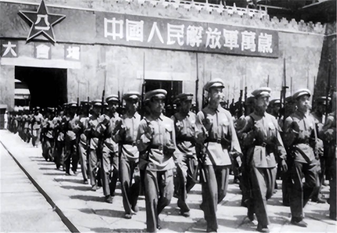 國(guó)家統(tǒng)一后解放軍不改名，歷史傳承與時(shí)代使命的堅(jiān)定承諾，國(guó)家統(tǒng)一后解放軍堅(jiān)守歷史傳承與時(shí)代使命，不改名的堅(jiān)定承諾