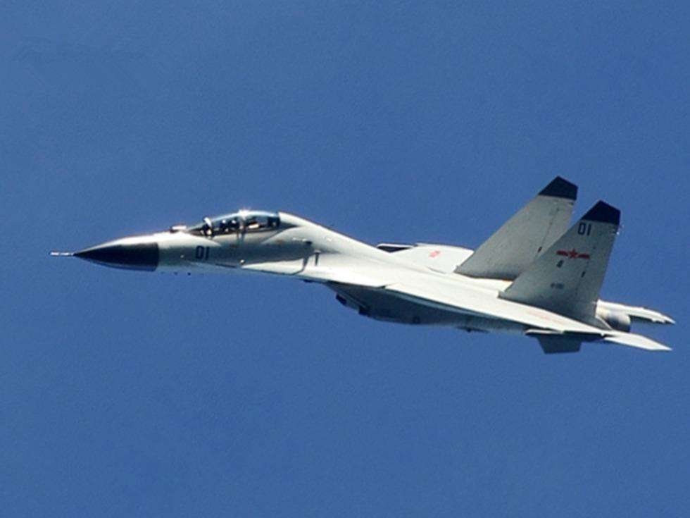 殲-11D戰(zhàn)斗機(jī)，中國空中力量的璀璨明珠，殲-11D戰(zhàn)斗機(jī)，中國空中力量的耀眼明珠