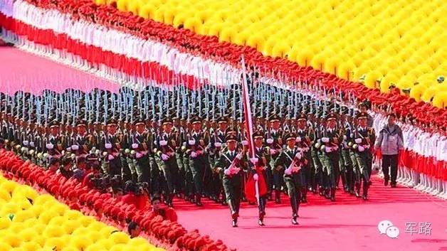 國慶閱兵是每年一次嗎？——深度解析與探討，深度解析與探討，國慶閱兵是否為每年例行活動？