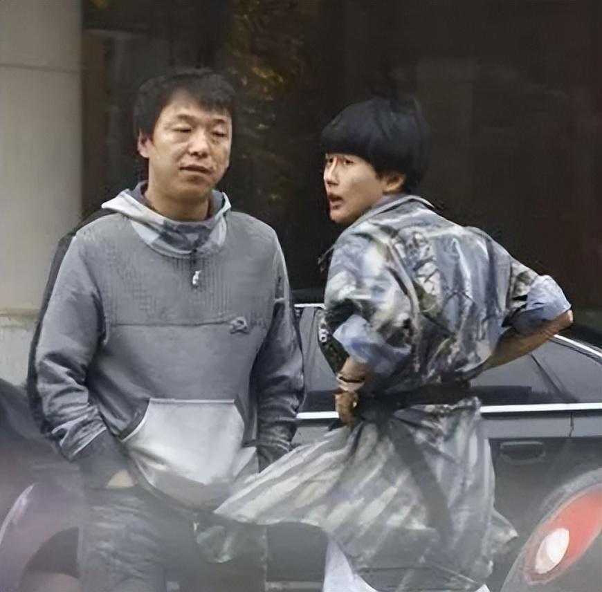 黃渤老婆的個(gè)人資料，揭秘背后的神秘面紗，黃渤老婆神秘面紗揭秘，個(gè)人資料顯示其非凡魅力