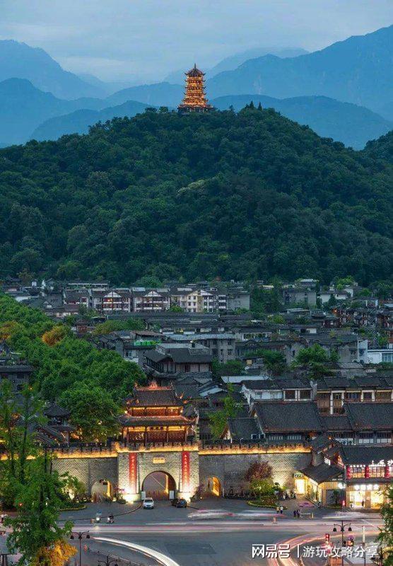 成都三日游旅行團，深度探索天府之國的魅力，深度探索天府之國，成都三日游旅行團體驗之旅