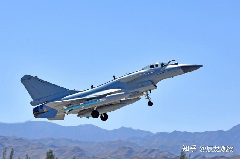 殲十C與F-16，空中力量的對(duì)比與評(píng)估，殲十C與F-16，空中力量對(duì)比評(píng)估