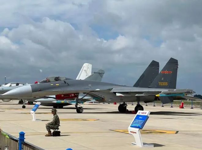 殲-11BG，中國航空工業(yè)的驕傲與未來展望，殲-11BG，中國航空工業(yè)的榮光與未來展望