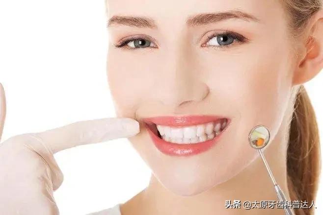 牙齦腫痛不用愁，一招教你實(shí)現(xiàn)自愈，牙齦腫痛自救法，一招輕松緩解疼痛