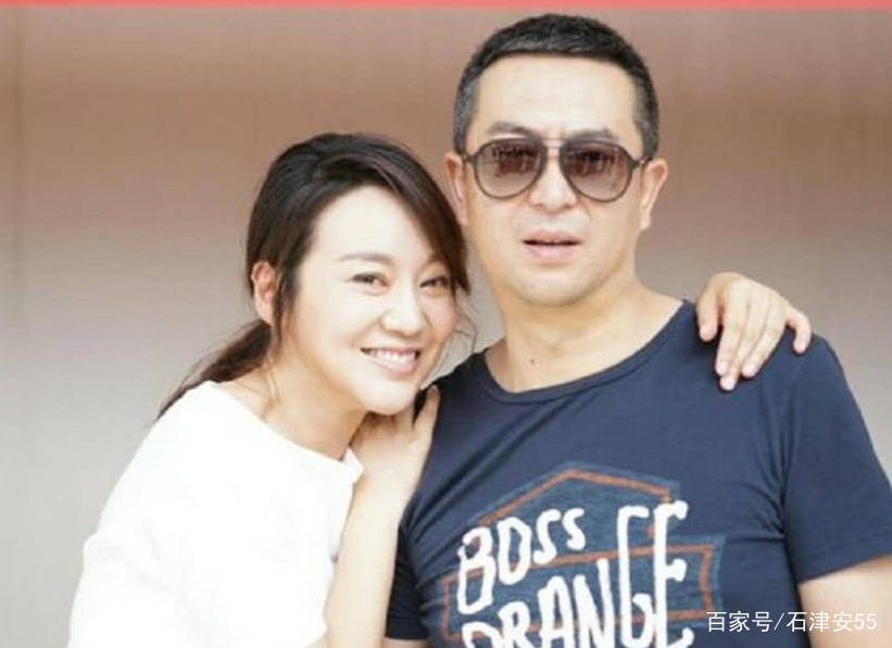 張嘉譯老婆是王海燕還是閆妮？揭秘真相，一網(wǎng)打盡所有細節(jié)，張嘉譯妻子身份揭秘，王海燕還是閆妮？真相與細節(jié)全解析