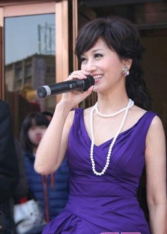 人物素顏照片，真實(shí)之美的展現(xiàn)，真實(shí)之美，人物素顏照片展現(xiàn)的純粹