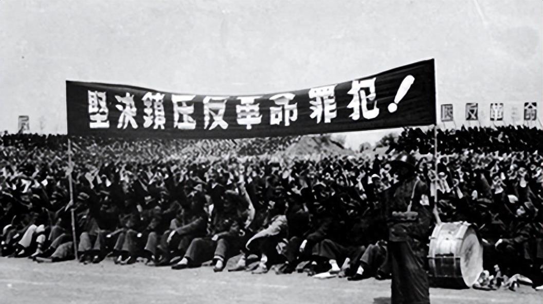 巴基斯坦是否偷偷向中國(guó)提供F-16戰(zhàn)機(jī)？真相解析，巴基斯坦向中國(guó)提供F-16戰(zhàn)機(jī)真相解析