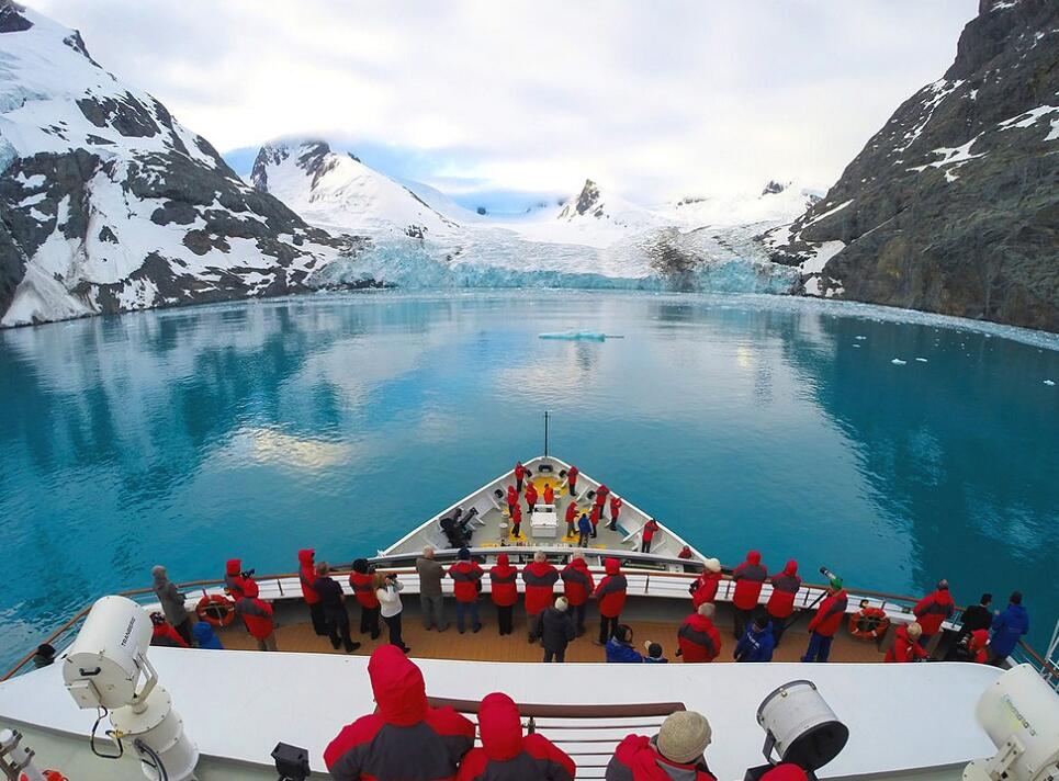 南極旅游最好的旅行社，探索南極的神秘之旅，探索南極神秘之旅，最佳旅行社帶你暢游南極冰天雪地
