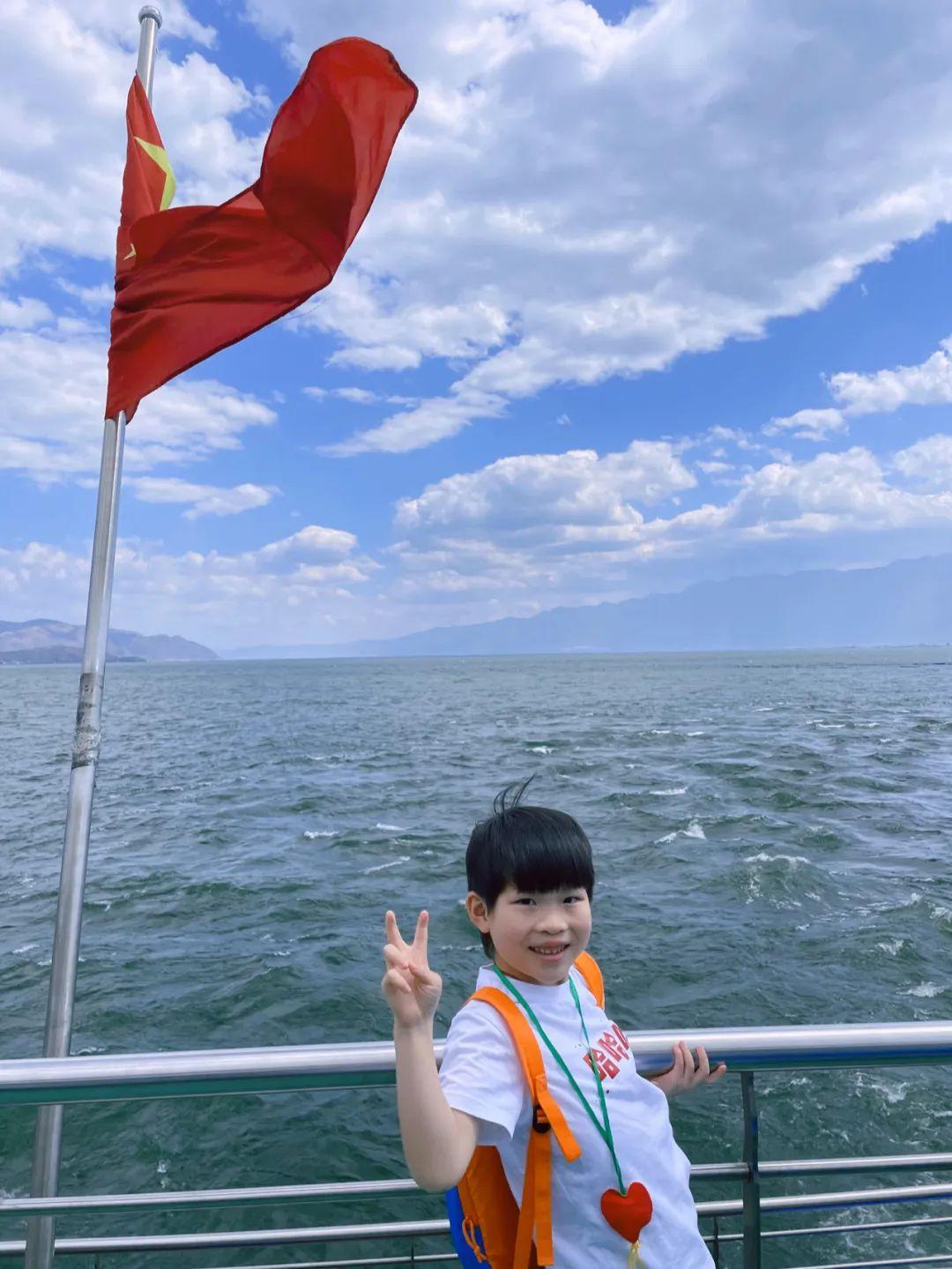 大理洱海游輪票價(jià)詳解，體驗(yàn)最美的洱海風(fēng)光之旅，大理洱海游輪票價(jià)全解析，盡享洱海絕美風(fēng)光之旅