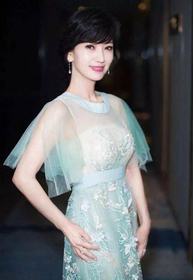 趙雅芝身高，優(yōu)雅永不止于表象，趙雅芝身高，優(yōu)雅氣質(zhì)超越表象的傳奇女性