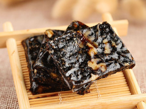 阿膠的功效，探尋其獨(dú)特價(jià)值與健康益處，阿膠的獨(dú)特價(jià)值與健康益處探究，功效一覽
