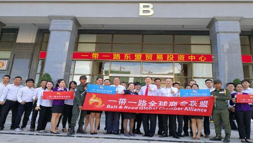 新澳門一碼一肖一特一中交易，深度解析與探索，澳門一碼一肖一特一中交易的深度探索與解析