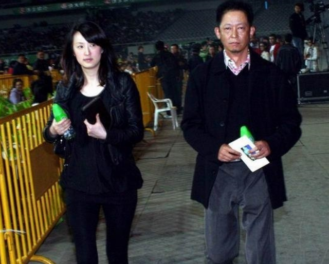 王志文老婆陳堅紅，演藝界的低調(diào)幸福，王志文妻子陳堅紅，演藝界的低調(diào)幸福時光