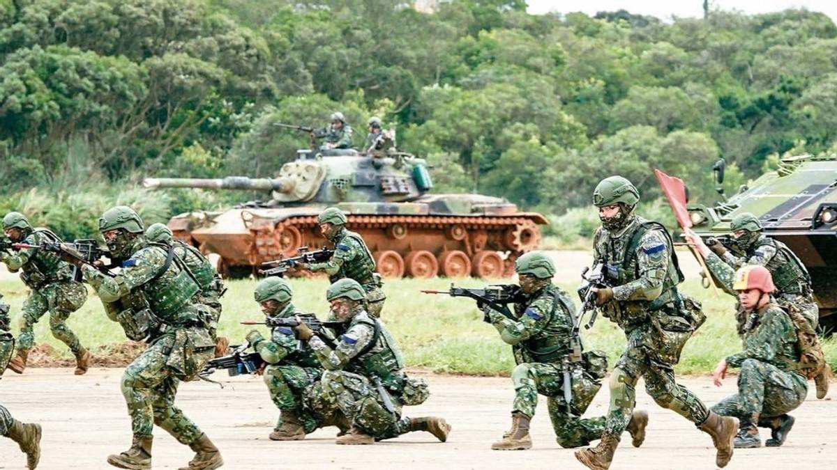 臺軍宣布兩岸已瀕臨開戰(zhàn)，深度解讀與前景展望，臺軍警告兩岸局勢緊張逼近開戰(zhàn)，深度解讀與未來展望