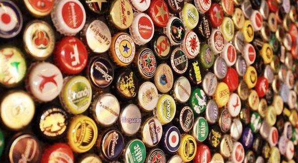 喝啤酒的好處和壞處，深入了解啤酒對人體的影響，啤酒對人體的影響，好處與壞處的深入了解