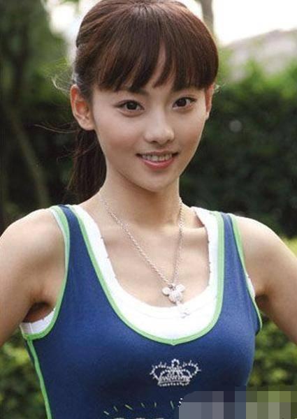 殲15與殲16戰(zhàn)斗機(jī)的區(qū)別，技術(shù)細(xì)節(jié)與性能對比，殲15與殲16戰(zhàn)斗機(jī)技術(shù)細(xì)節(jié)與性能對比解析