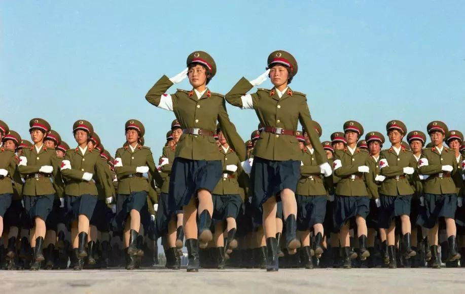 中國(guó)女兵，力量與榮耀的象征，中國(guó)女兵，力量與榮耀的璀璨象征
