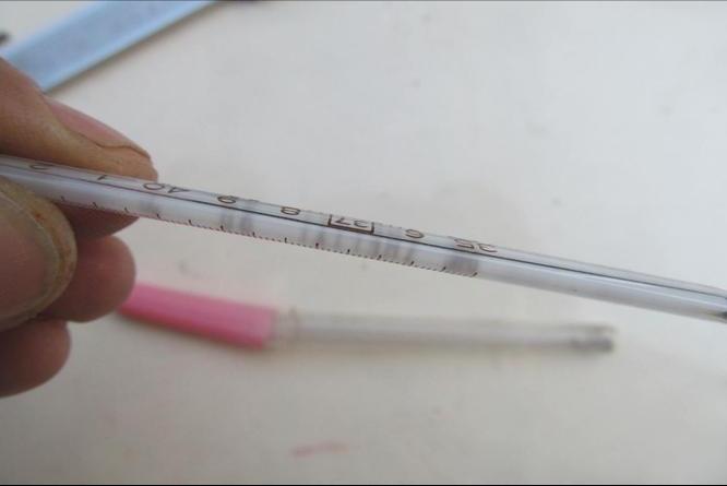 關(guān)于寶寶發(fā)燒的小妙招，如何應(yīng)對寶寶體溫達到38度的小技巧，寶寶發(fā)燒應(yīng)對指南，小妙招助你處理寶寶體溫38度問題