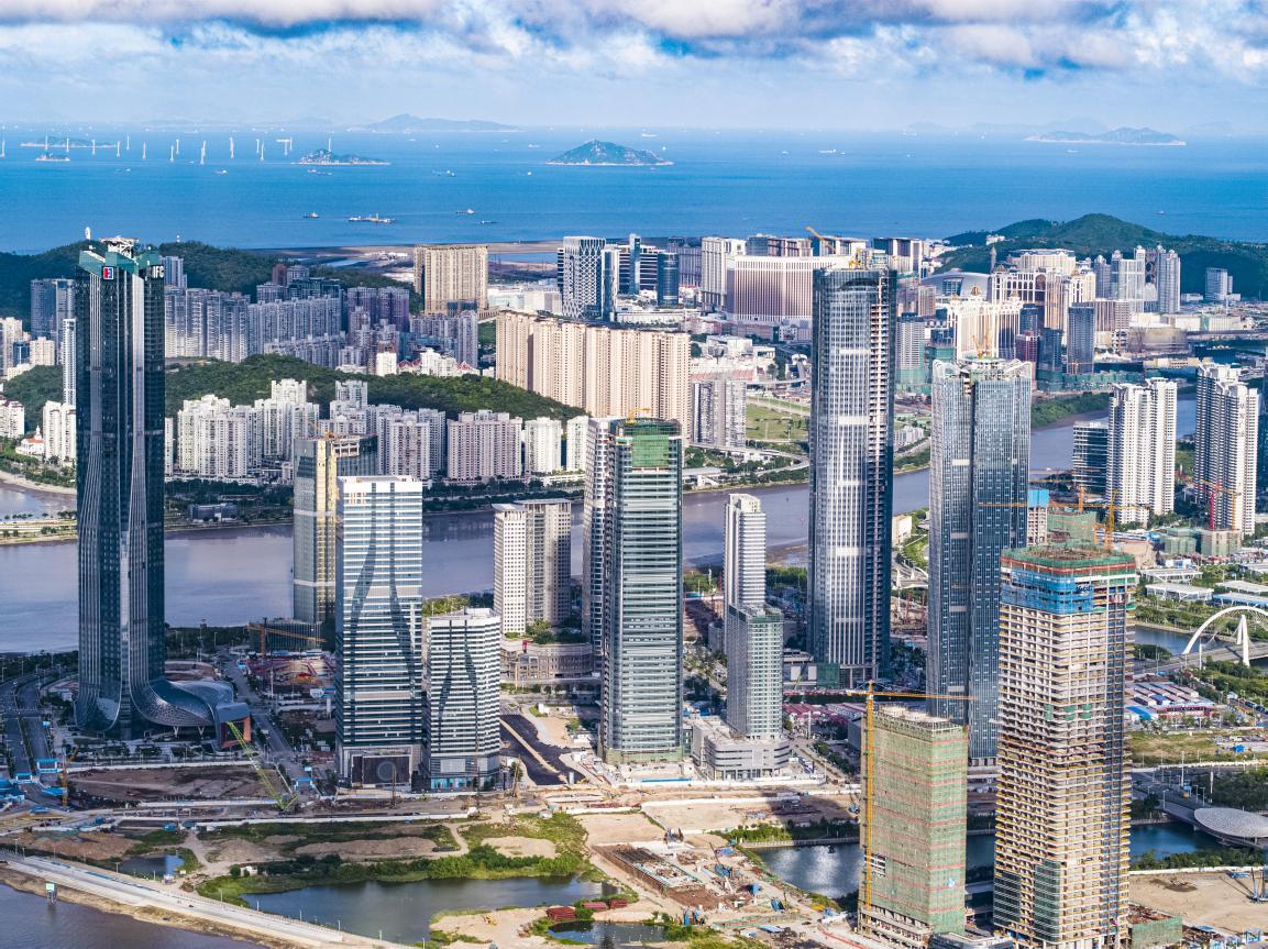 澳門(mén)正版免費(fèi)大全，探索未來(lái)的精準(zhǔn)資源盛宴（2025展望），澳門(mén)正版免費(fèi)大全，未來(lái)精準(zhǔn)資源盛宴展望（2025年展望）