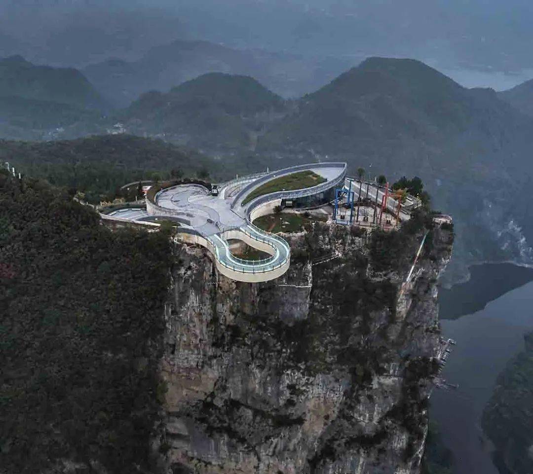 揭秘劉伯溫精選一肖930大公開，傳奇背后的秘密，劉伯溫傳奇揭秘，揭秘一肖930大公開背后的秘密