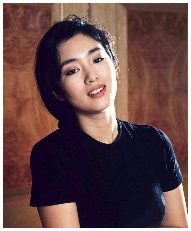 鞏俐年輕時候有多美——時光倒流，重溫女神青春風采，鞏俐年輕時的絕美風采，時光倒流，重溫女神青春魅力